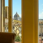 Alessandria's House 아파트 *